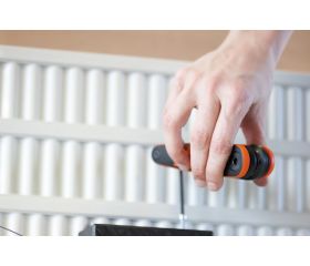 Juego de llaves hexagonales tipo allen en navaja métricas con acabado fosfatado y mango bi-componente - siete unidades | BE-9777B